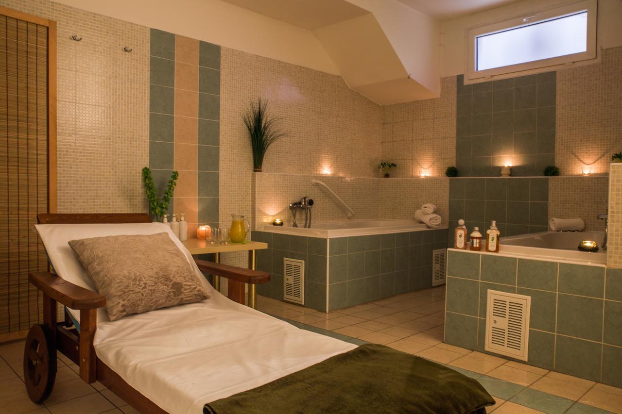 Zvánovice Resort Lesni Lazne מראה חיצוני תמונה